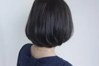 ショート ミディアム カラー クセ毛お悩みの方 四宮桂佑のヘアスタイル