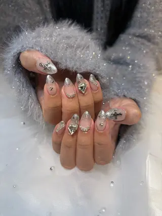ネイル mochi.所属・mochi. nail🌿のネイルデザイン