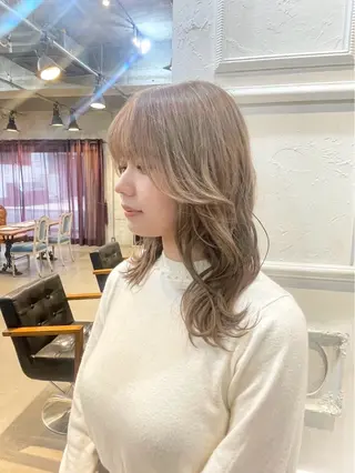 セミロング 髪質改善🌸 タケウチハナノのヘアスタイル