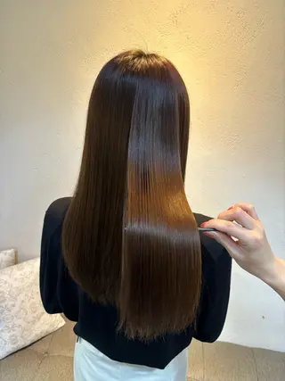 ロング 南田 晴香のヘアスタイル