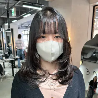 セミロング 艶髪カラー/レイヤ ー支持No.1renのヘアスタイル