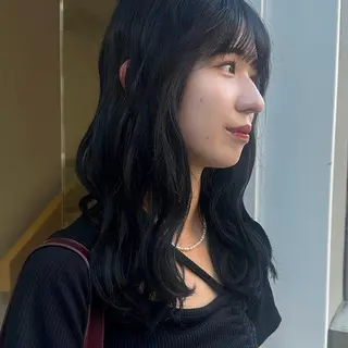 ロング カラー siki akariのヘアスタイル