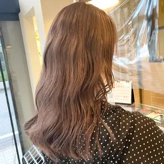 セミロング カラー スナコザワ レナのヘアスタイル