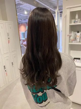 ロング 梛木 唯のヘアスタイル