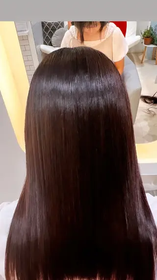 ミディアム カラー パーマ ヘアアレンジ メンズ キッズ ネイル マツエク・マツパ アイブロウ 堀井 凌平のヘアスタイル