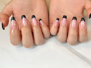 ロング ネイリスト シンのネイルデザイン