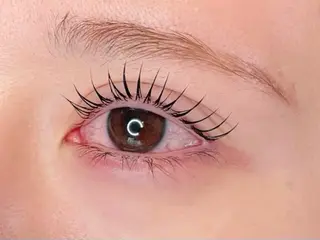 マツエク・マツパ Salon DéFi 🦋マツパ・眉毛のマツエク・マツパデザイン