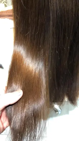 小島嵩人 縮毛矯正 髪質改善のヘアスタイル