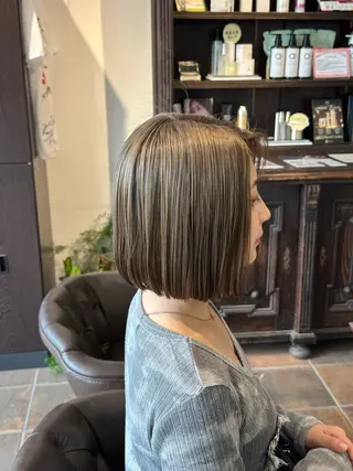 ミディアム Ve-nus 神辺店所属・櫻井 遥のヘアスタイル