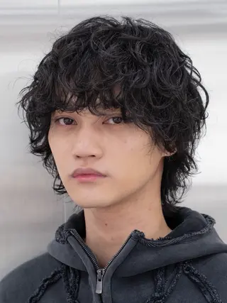 パーマ メンズ fifth 原宿 波巻きパーマイノウエのヘアスタイル