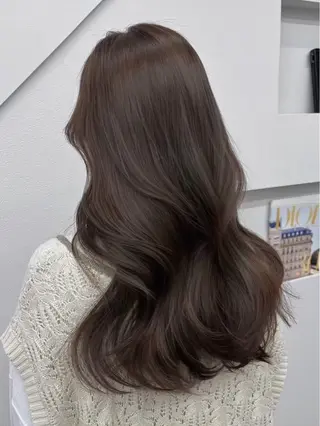 ロング ＫＡＮＡ/京都烏丸 🎀🫧のヘアスタイル