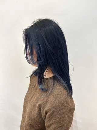 セミロング 🌞アオキ サキ🕊のヘアスタイル