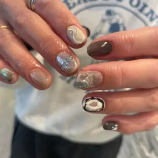 ショート m kaori𓃟のネイルデザイン