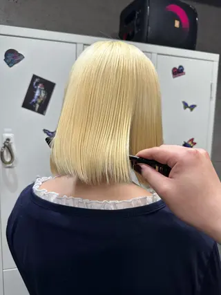 ショート カラー ハイトーン/ブリーチ カラー/SHOGOのヘアスタイル