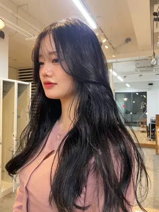 カラー YURiA レイヤー🫧暖色のヘアスタイル