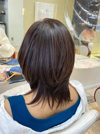 セミロング ⭐️レイヤーカット 大人気　三澤康司⭐️のヘアスタイル