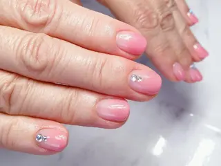 ネイル 佐藤 結衣のネイルデザイン