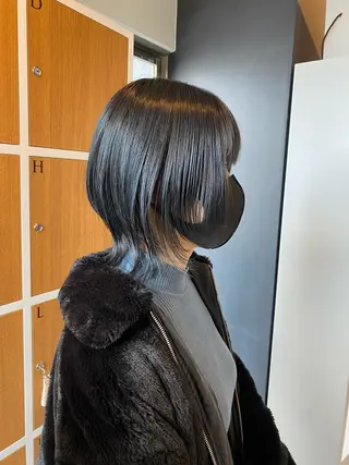 ショート 大阪ウルフカット ハッシュカットのヘアスタイル