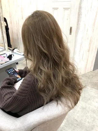 ロング カラー 縮毛矯正・髪質改善 人気No1🩶北島のヘアスタイル