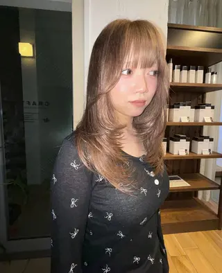 ロング YURiA レイヤー🫧暖色のヘアスタイル