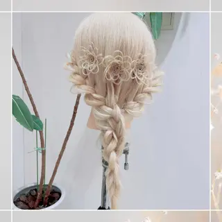 ロング ヘアアレンジ 👑人気韓国ヘア👑 髪質改善Zina真鍋のヘアスタイル