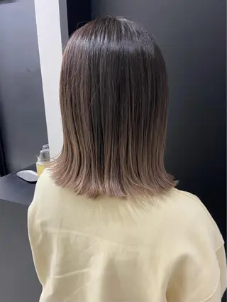 ミディアム カラー 🦄インナーカラー 🦄貫井彩花のヘアスタイル