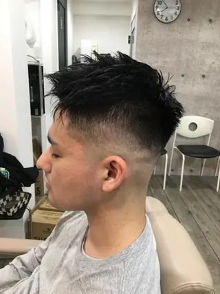 ショート シアーズ所属・松本 祐太のヘアスタイル
