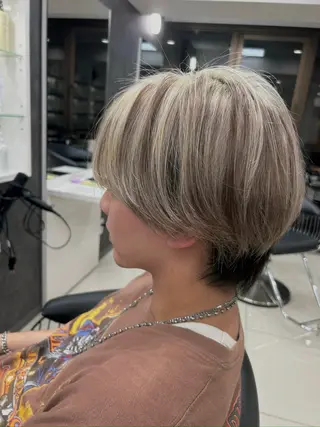 カラー 🤩垢抜け絶対 💇⭐️✂️石川雄登のヘアスタイル