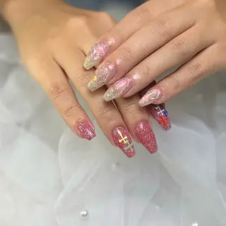 ネイル 伊藤 幸音のネイルデザイン