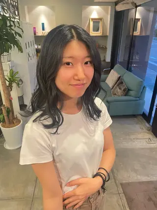 カラー AGREE〜calling〜所属・優 南のヘアスタイル