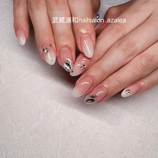 ネイル R inのネイルデザイン