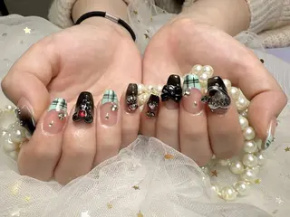 ネイル ENsalon AKIRAのネイルデザイン