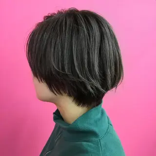 ショート カラー 艶髪サラサラカラー 🌈前原健吾のヘアスタイル