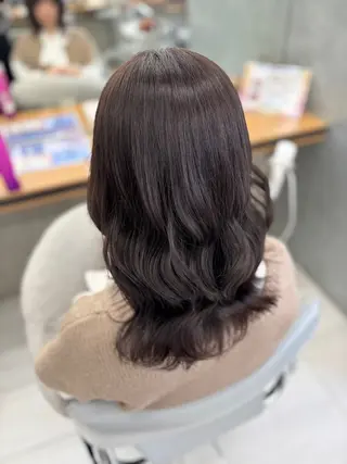 セミロング 🌷BASSA池袋 🌷ミネモモ🍑🤍のヘアスタイル