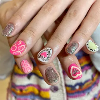 ネイル AOI✩⡱ y2kネイルのネイルデザイン