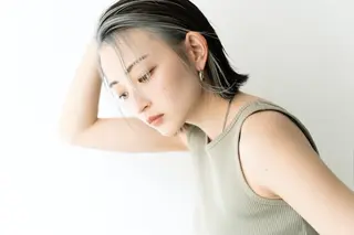 ショート カラー がもう ゆいこのヘアスタイル