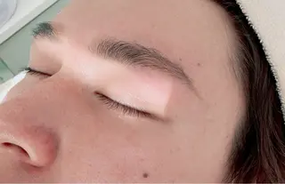 アイブロウ エクシアホワイト高崎 小林のマツエク・マツパデザイン