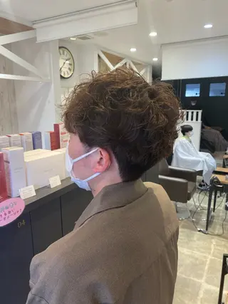 ショート パーマ メンズ 柴田 枝利子のヘアスタイル