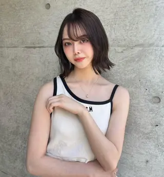 カラー 冬の透明感🩶レイヤ ー🩶上野BABYのヘアスタイル