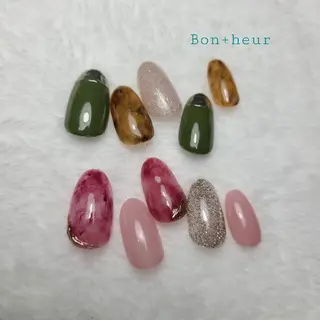 ネイル 宮口 紗子のネイルデザイン