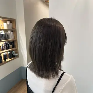 セミロング カラー パーマ 安丸 結夏のヘアスタイル