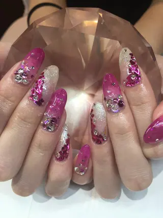 ロング ネイル glow_ nailのネイルデザイン