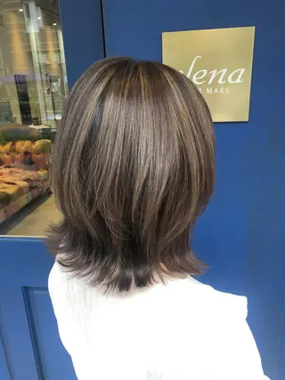 ミディアム カラー 🦩レイヤー|透明感 カラー🦩makoのヘアスタイル