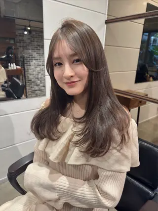 ロング カラー 似合わせモテヘア Akari🦢🖤のヘアスタイル