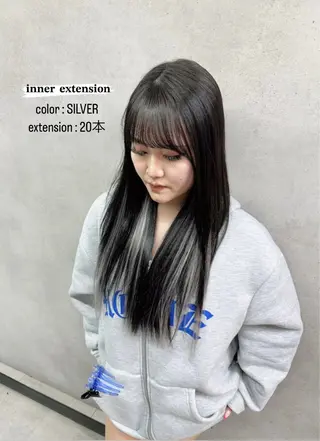 ロング 🇰🇷韓国風ハイ トーンKANA🖤のヘアスタイル