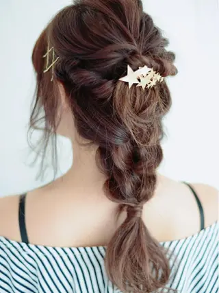 ロング ヘアアレンジ 黒川 真実のヘアスタイル