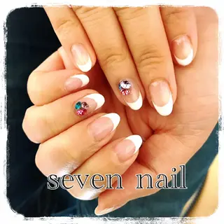 ネイル 名倉 なな子のネイルデザイン