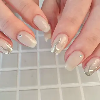 ネイル yuka🩶 渋谷.表参道Nailのネイルデザイン