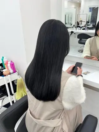 ロング 韓国風レイヤー透明感 艶髪カラー/岡田悠希のヘアスタイル