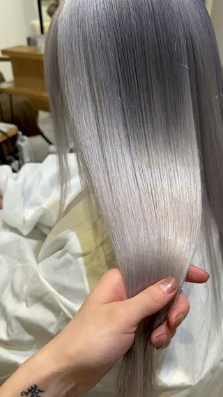 ロング カラー 大阪ウルフカット ハッシュカットのヘアスタイル